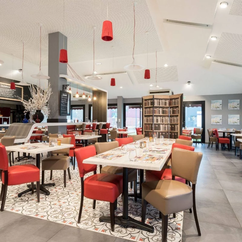 La Colonnade Restaurant Segre Realisation 1