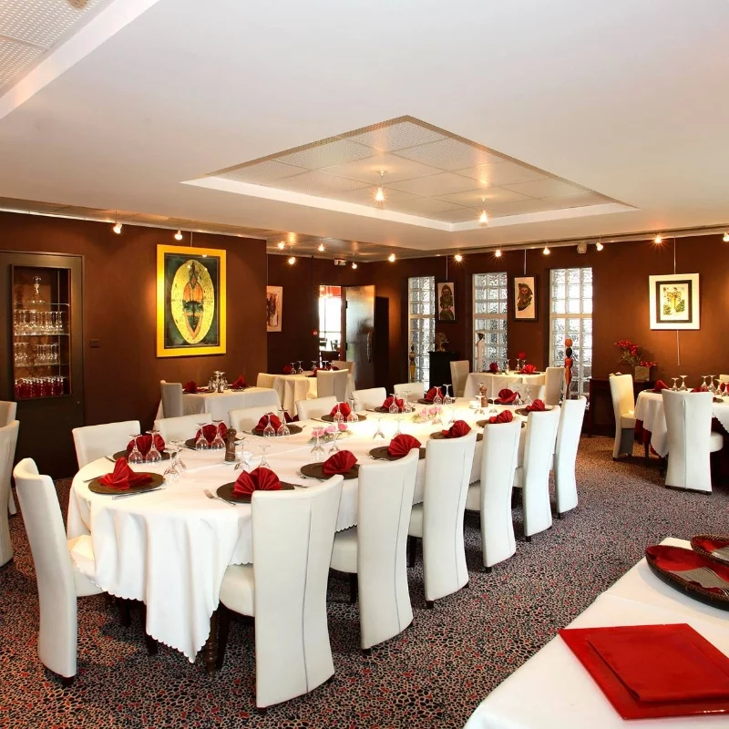 La Colonnade Restaurant Segre Realisation 15